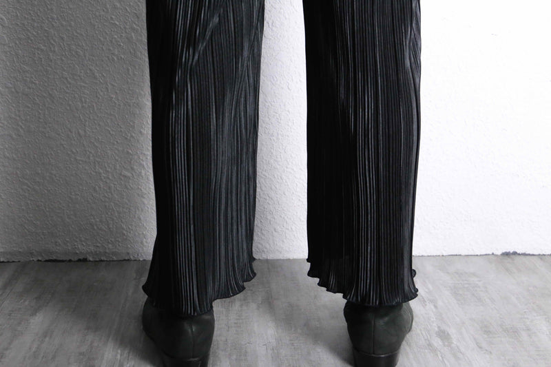 shiny black pleats design easy pants
