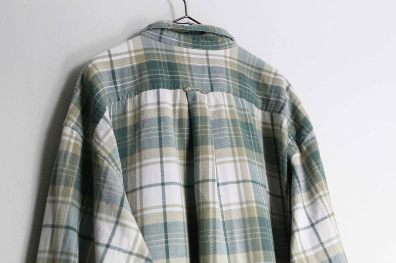 “OLD GAP” green base light flannel shirt