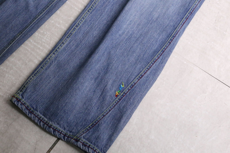 "COOGI" colorful sneaker design wide denim pants