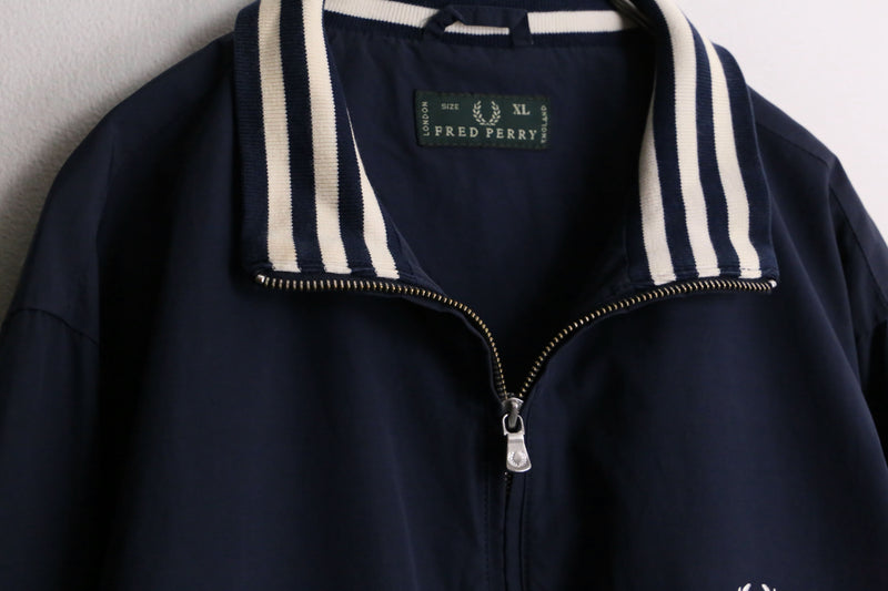 “FRED PERRY” navy nylon track jacket