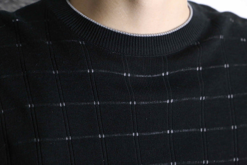 monotone block check design silk knit Tee
