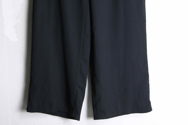 black color wide straight pants