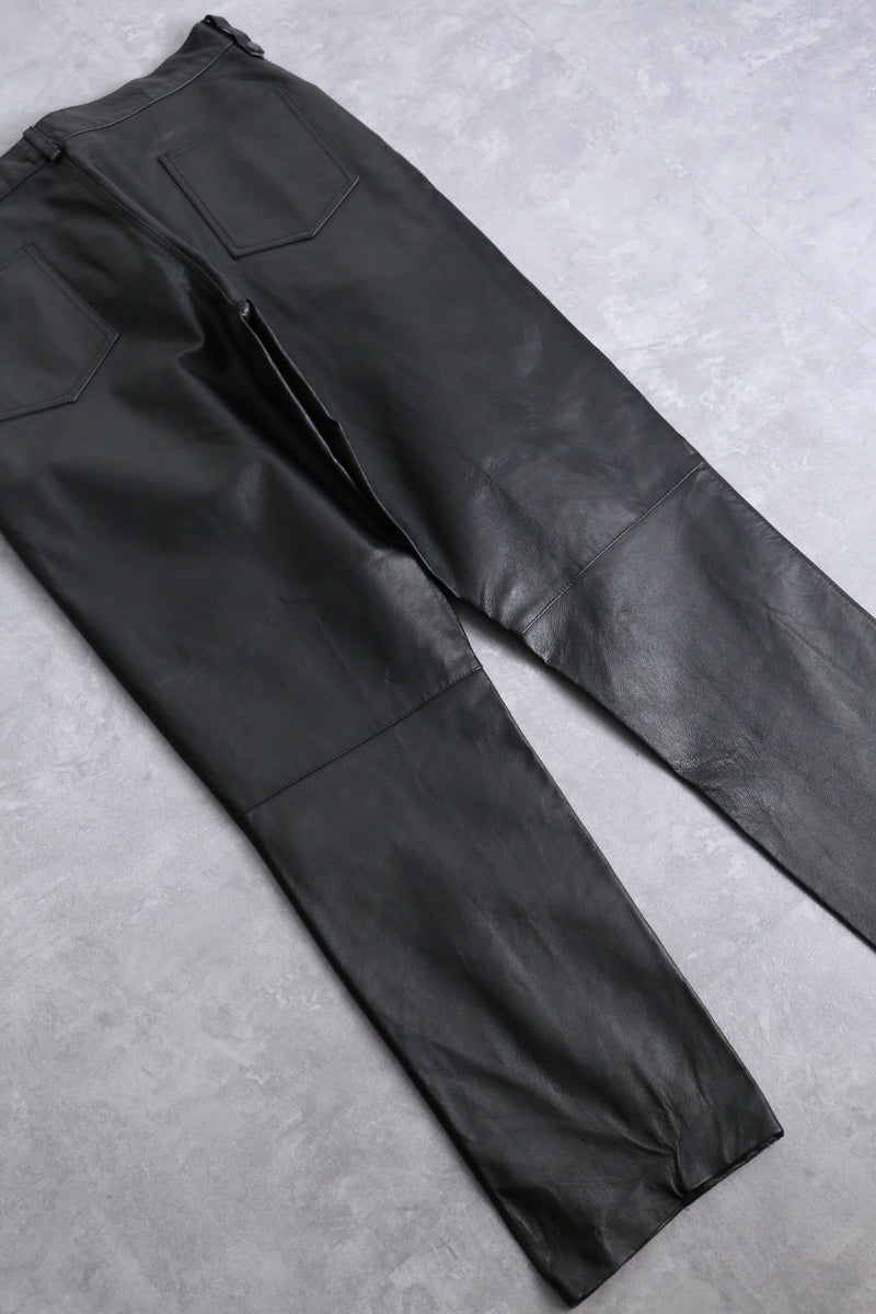 black leather tapered loose pants