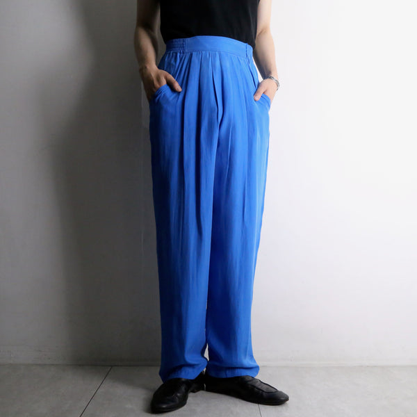 light blue tuck design silk easy pants