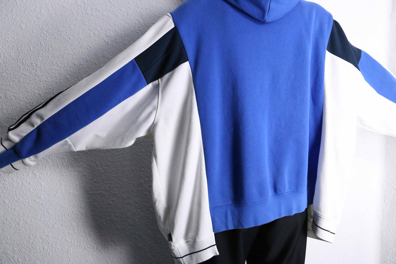 "Re:make" track docking design hoodie