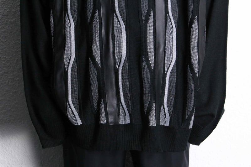 monochrome tones geometric stripes zip up