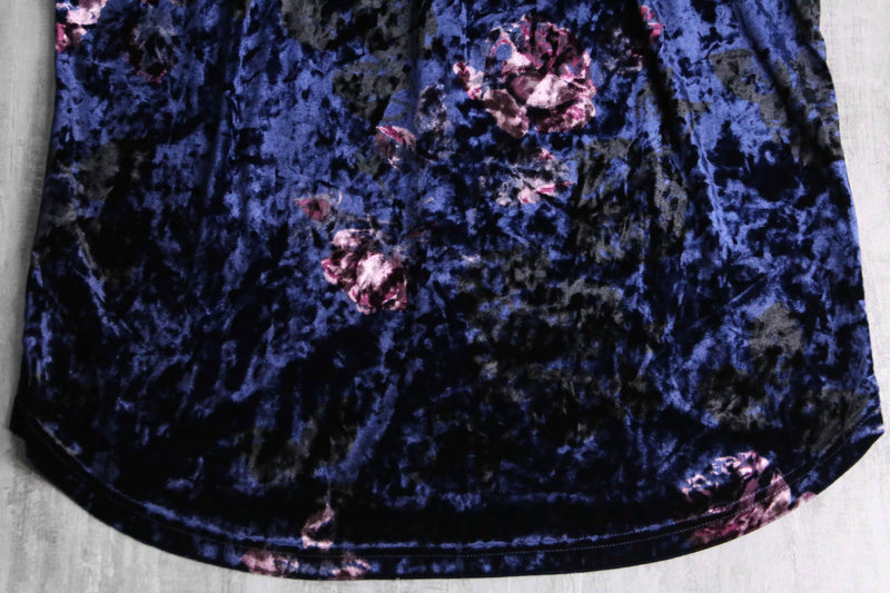 shiny blue total pattern velour shirt