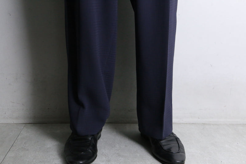 navy center press straight slacks