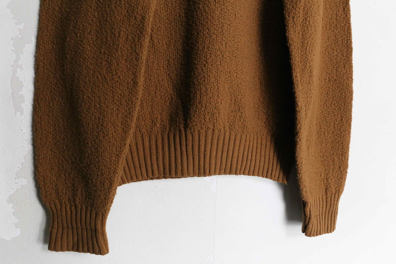 70’s “campus” brown line design mock neck knit