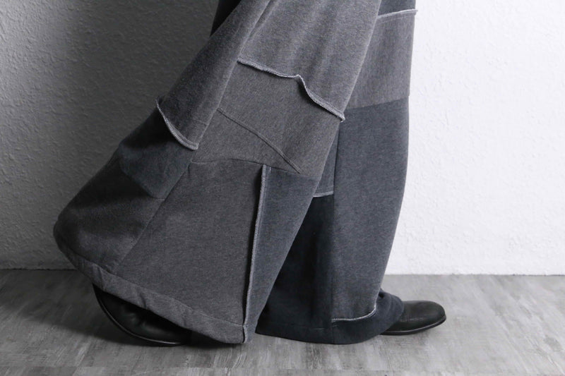"Re:make" patchwork super buggy darkgray sweat pants