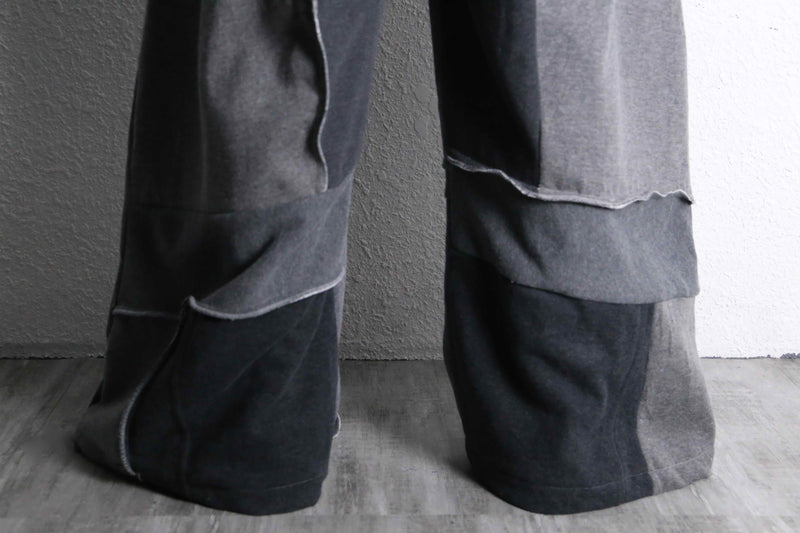 "Re:make" patchwork super buggy darkgray sweat pants