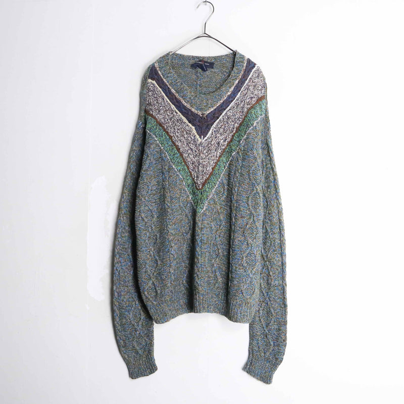 "Alexander julian" glay color switching design knit