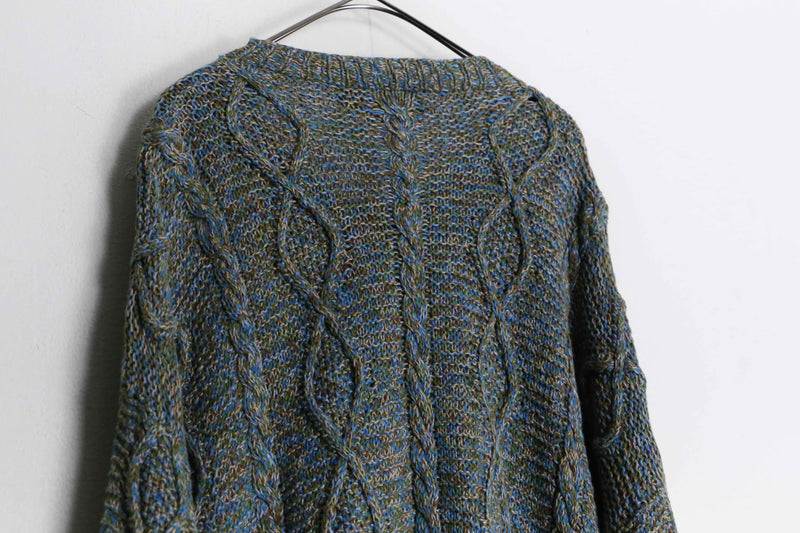 "Alexander julian" glay color switching design knit