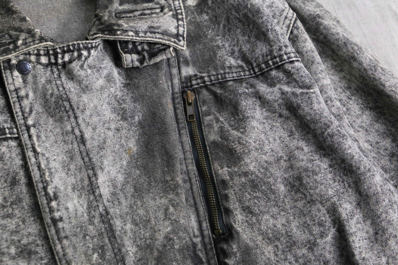 washed zip up denim jacket