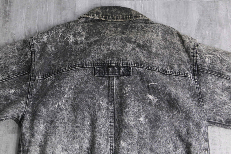 washed zip up denim jacket