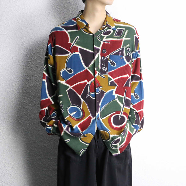 geometry crazy pattern rayon shirt