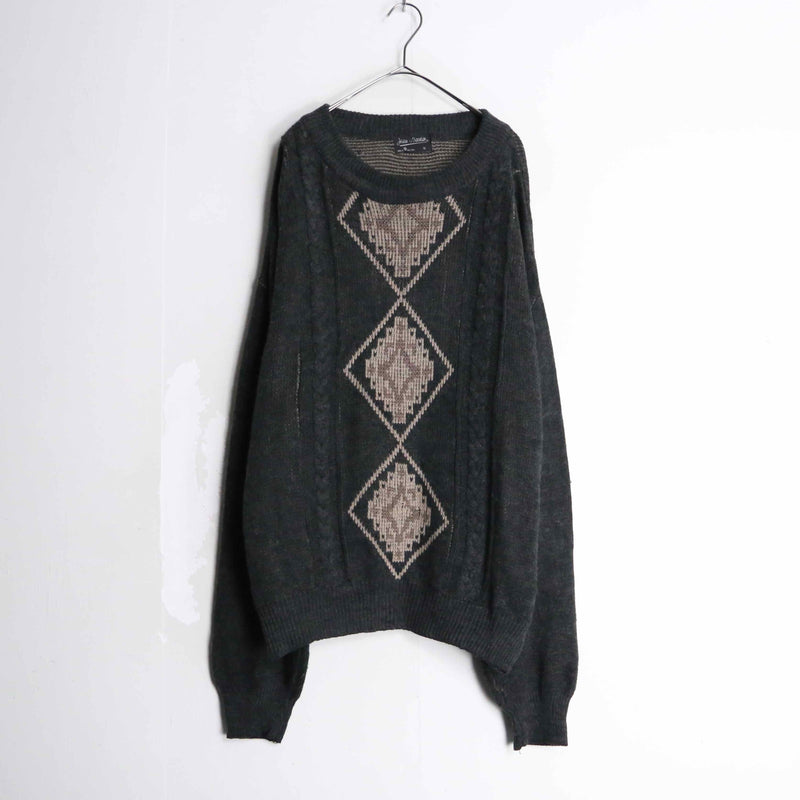 dark color diamond pattern loose knit