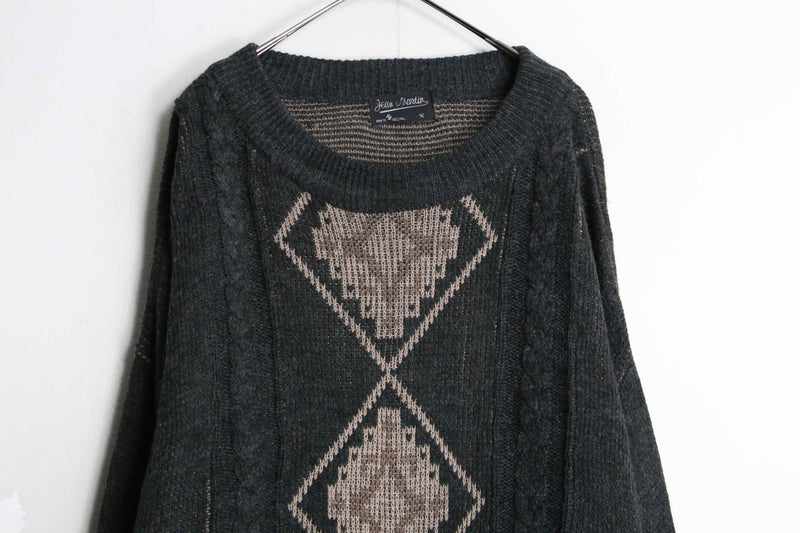 dark color diamond pattern loose knit