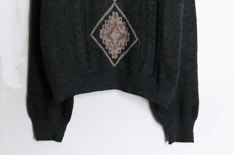 dark color diamond pattern loose knit