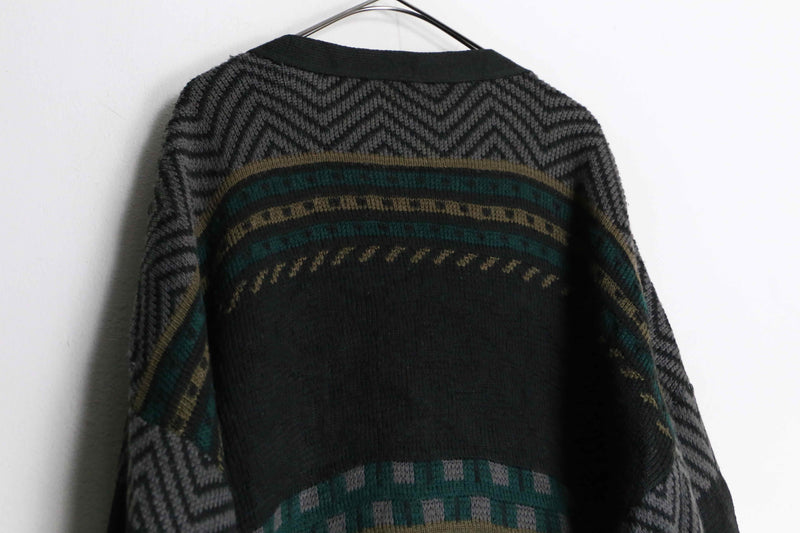 dark color border pattern 3D knit cardigan