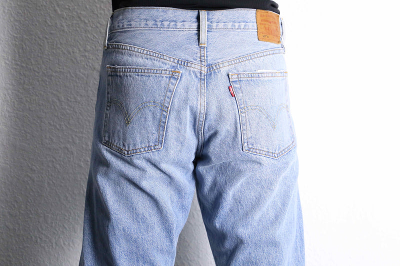 "Re:make" patch&crash design buggy flare denim