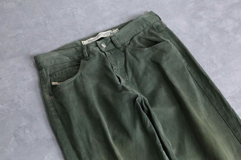 ”DIESEL” fade color 4B wide denim pants