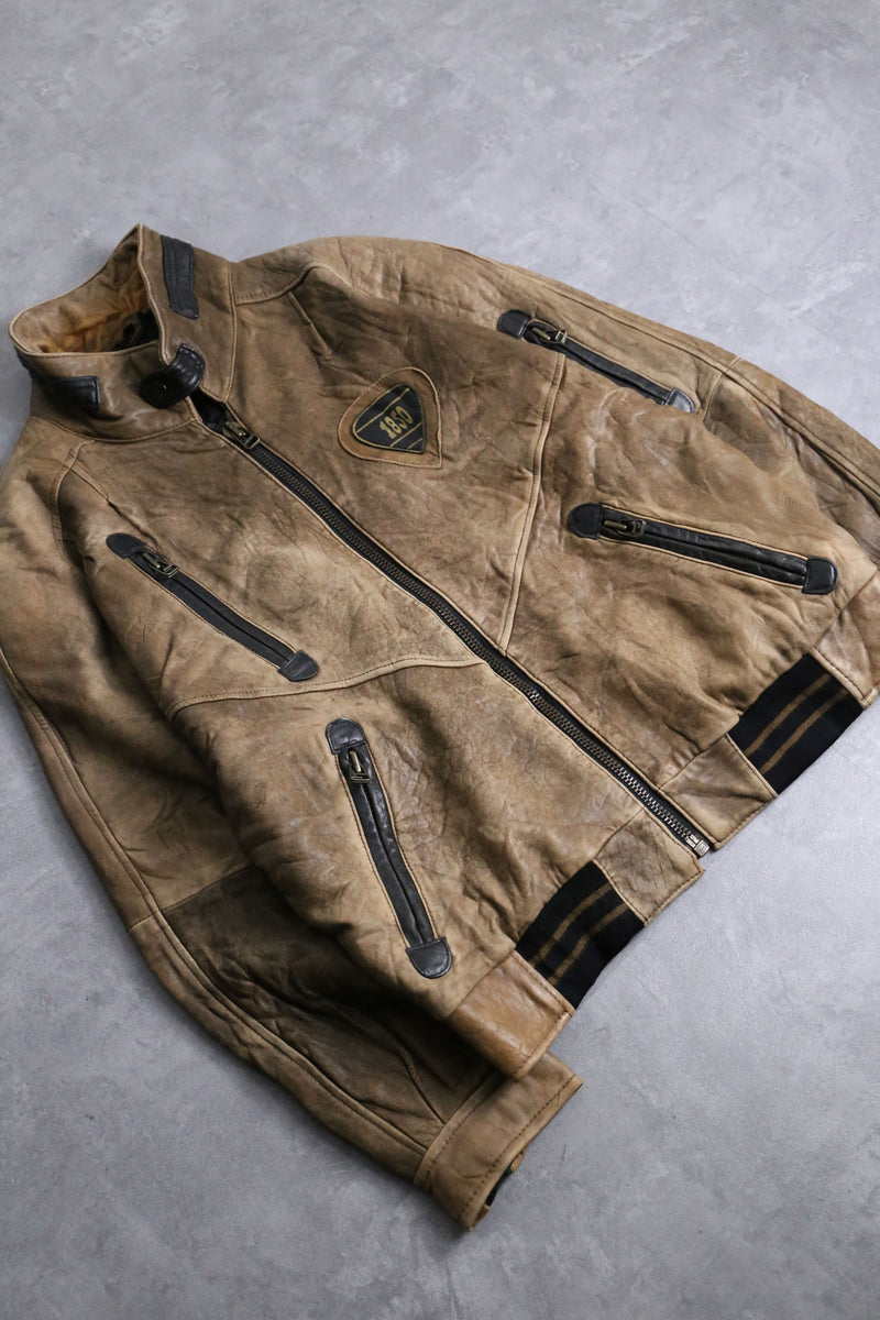 zip design brown leather jacket