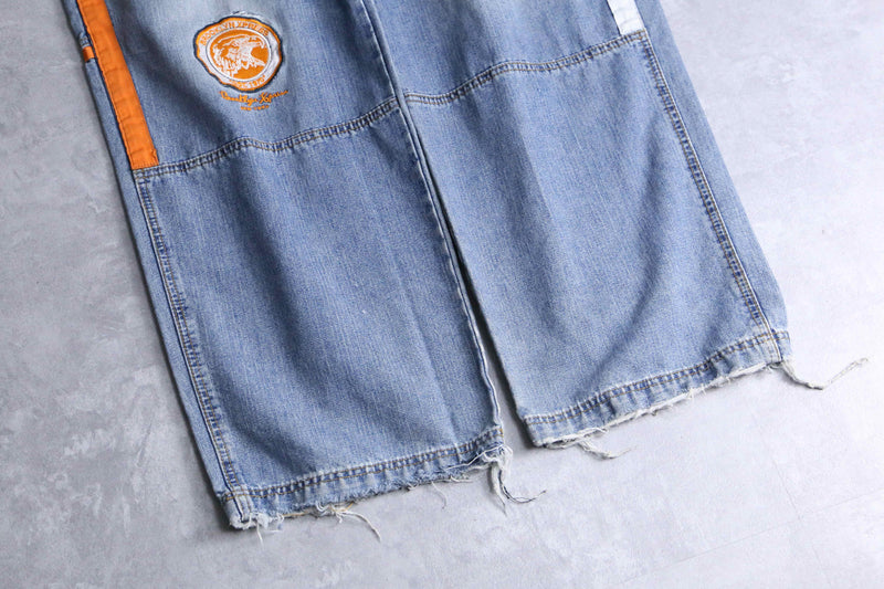 light blue × orange piping design wide denim pants