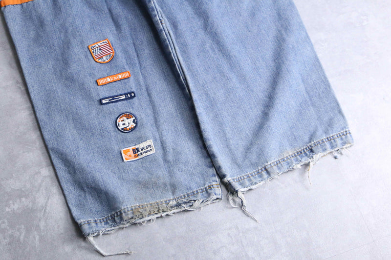 light blue × orange piping design wide denim pants