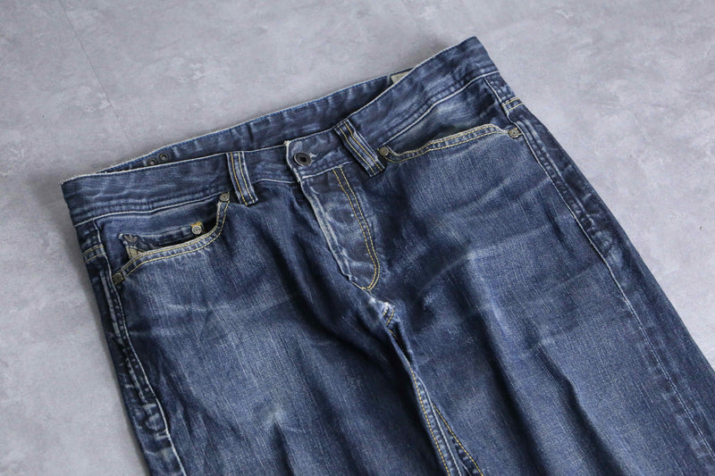 ”DIESEL × adidas” ADI-VIKER 4B straight denim pants