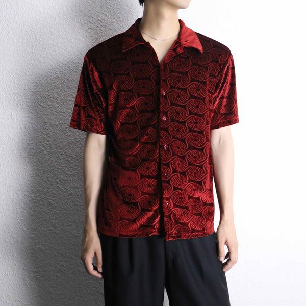 red velours total geometry pattern S/S shirt
