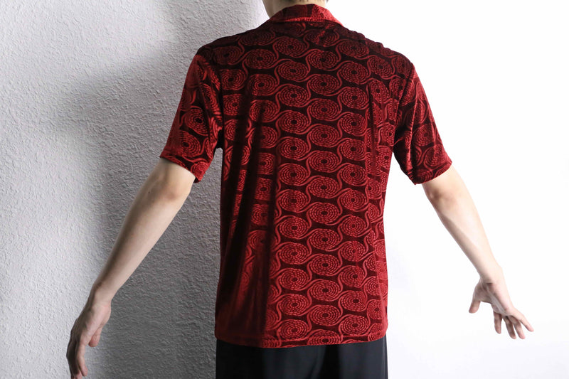 red velours total geometry pattern S/S shirt