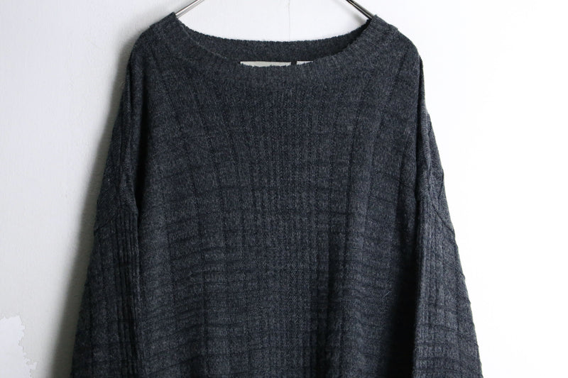 "Pierre Cardin" gray check  design sweater