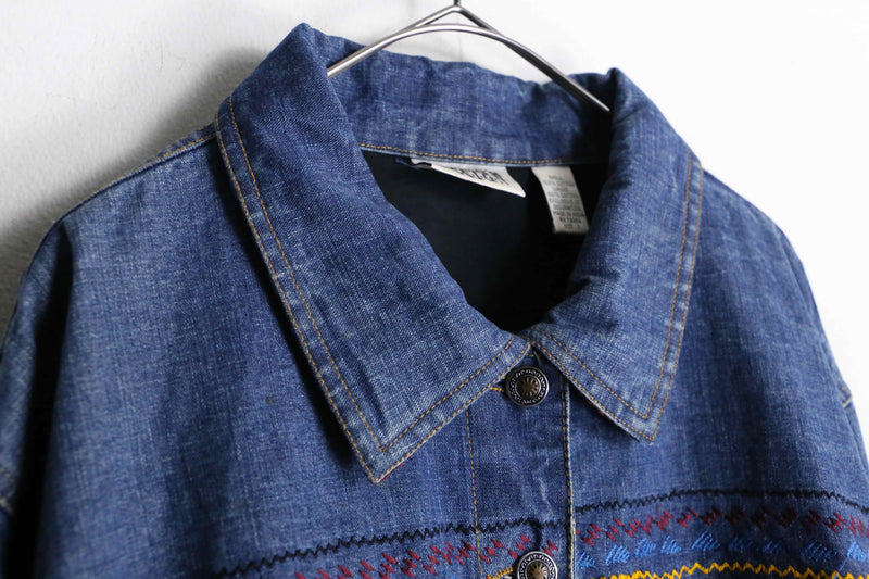 “CHICO’S” geometric pattern denim jacket