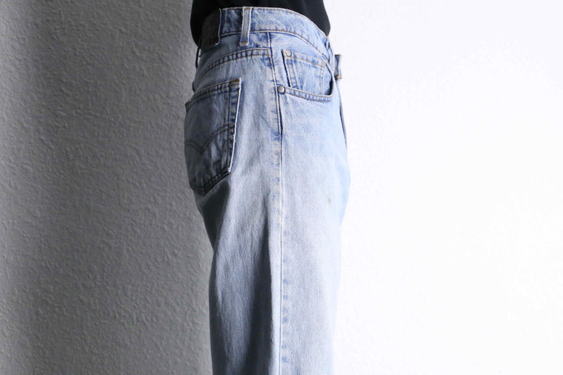 "LEVI'S SILVERTAB" light blue straight denim