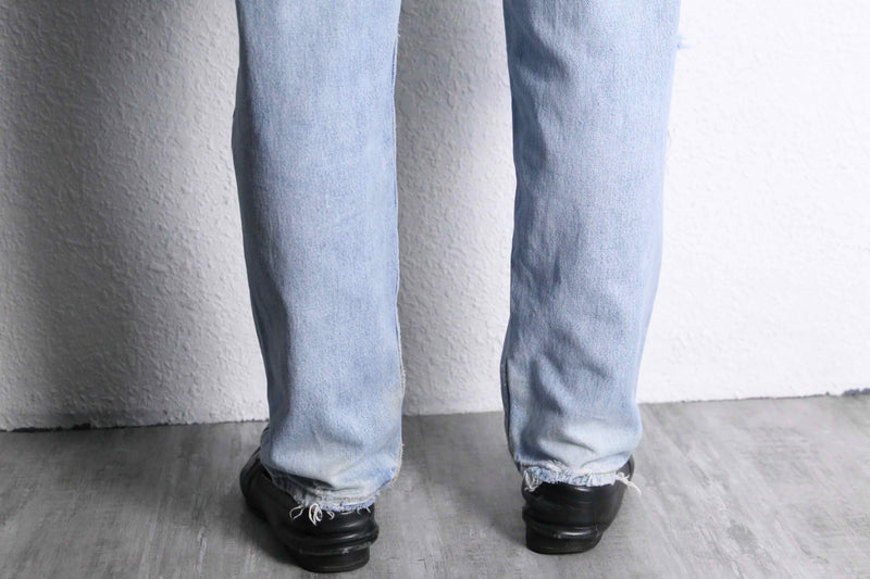 "LEVI'S SILVERTAB" light blue straight denim
