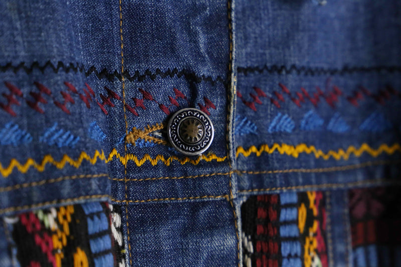 “CHICO’S” geometric pattern denim jacket