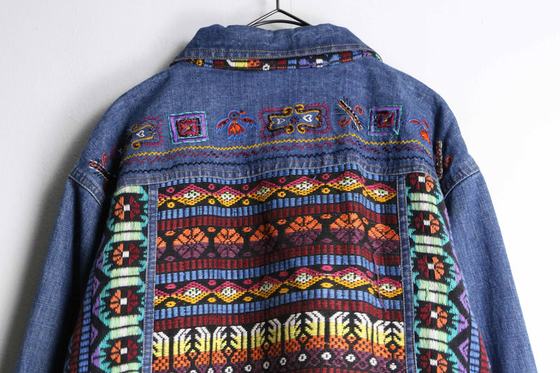 “CHICO’S” geometric pattern denim jacket