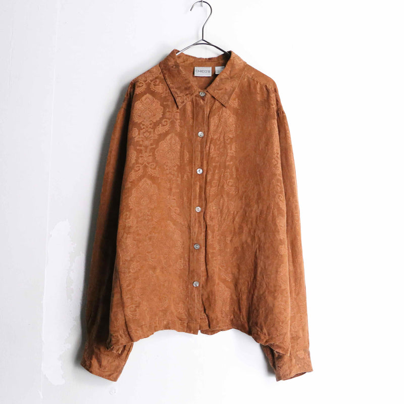 ”CHICO’S” brown base ethnic pattern shirts