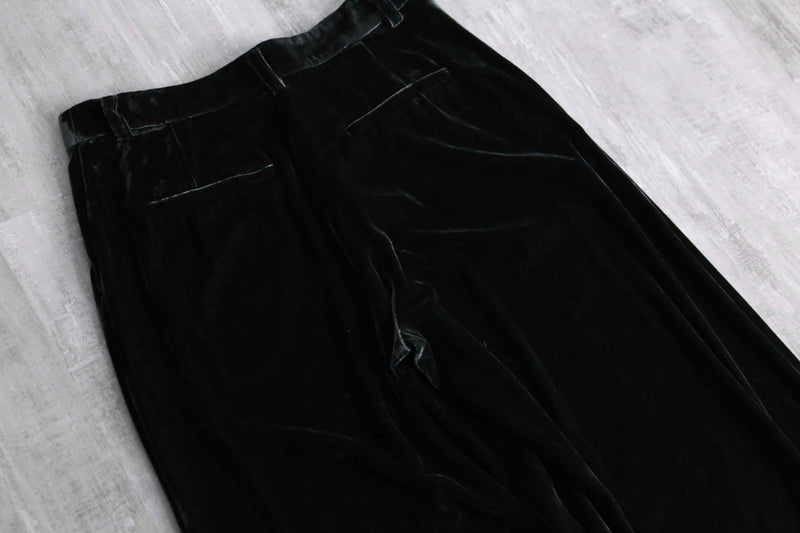 greenish black 2tuck velvet pants
