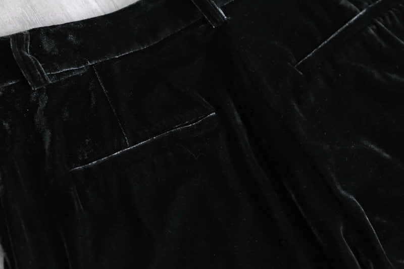 greenish black 2tuck velvet pants