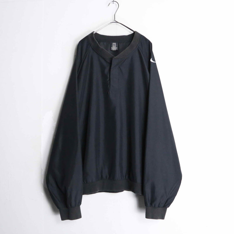 "NIKE" half button black nylon pullover