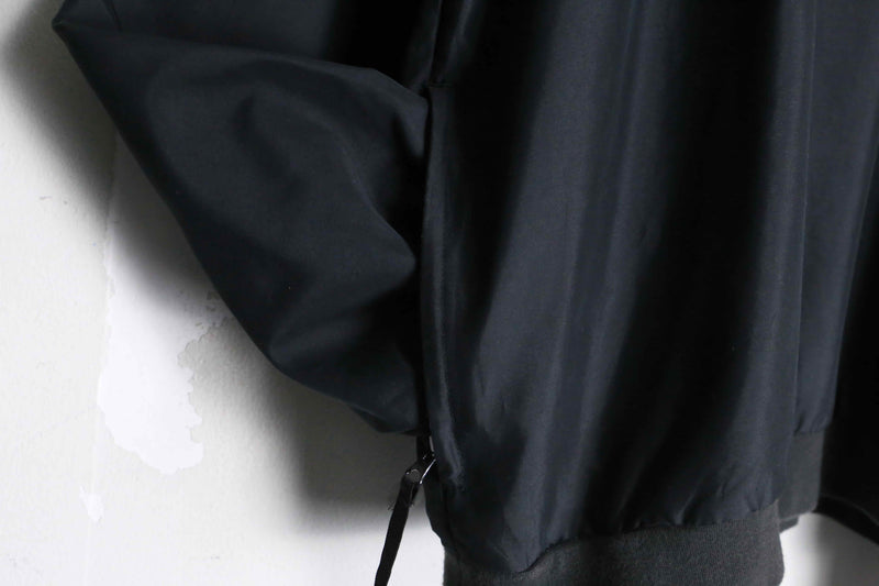 "NIKE" half button black nylon pullover