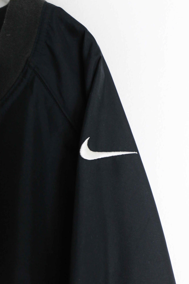 "NIKE" half button black nylon pullover