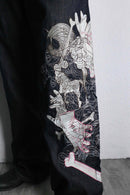 embroidery design baggy denim