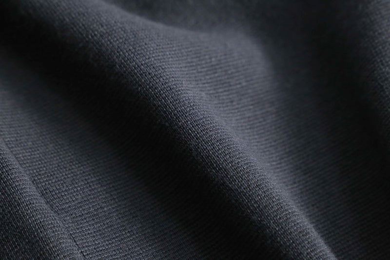 “BANANA REPUBLIC” snap button high neck knit
