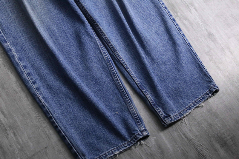 1990-early 00s Levi's silver Tab "baggy"
