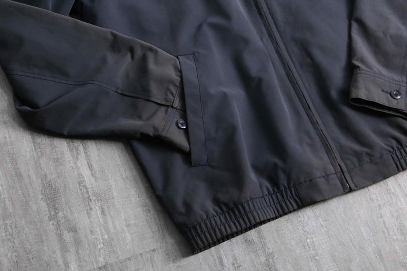 “L.L.Bean” navy color water proof jacket