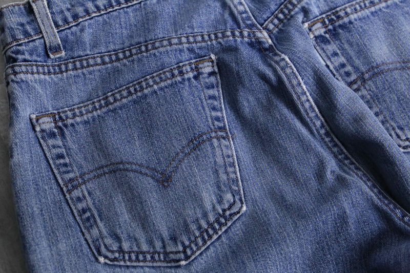 1990-early 00s Levi's silver Tab "baggy"