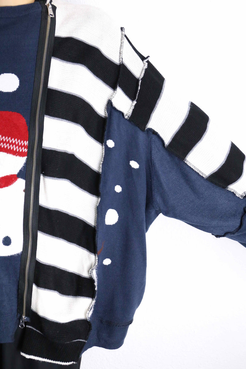 ''Re:make''over size zip knit